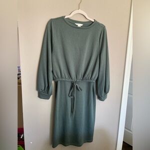 H&M Long Sleeve MAMA nursing Green Dress